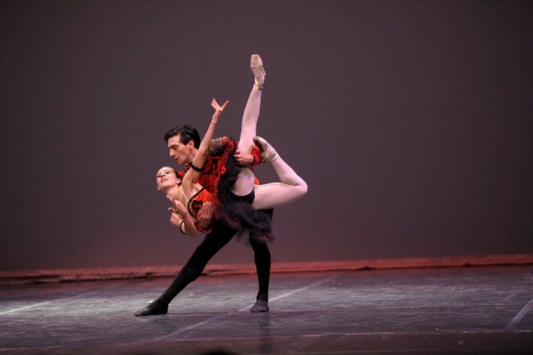 imagen Una noche dedicada a la danza clásica en el teatro Universidad 