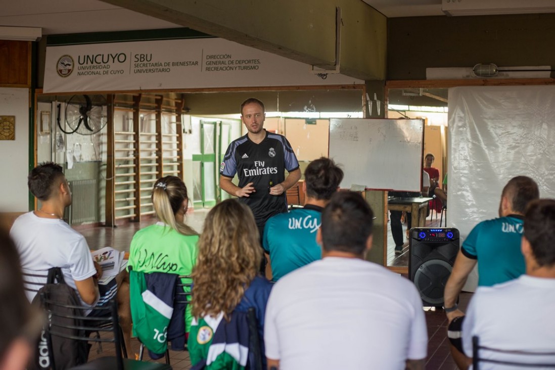 imagen Real Madrid y UNCuyo impulsarán el deporte en niños  de sectores vulnerables