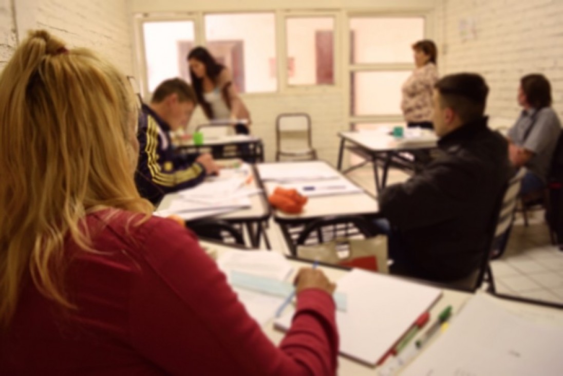 imagen Capacitarán a docentes en Educación en Contextos de Encierro