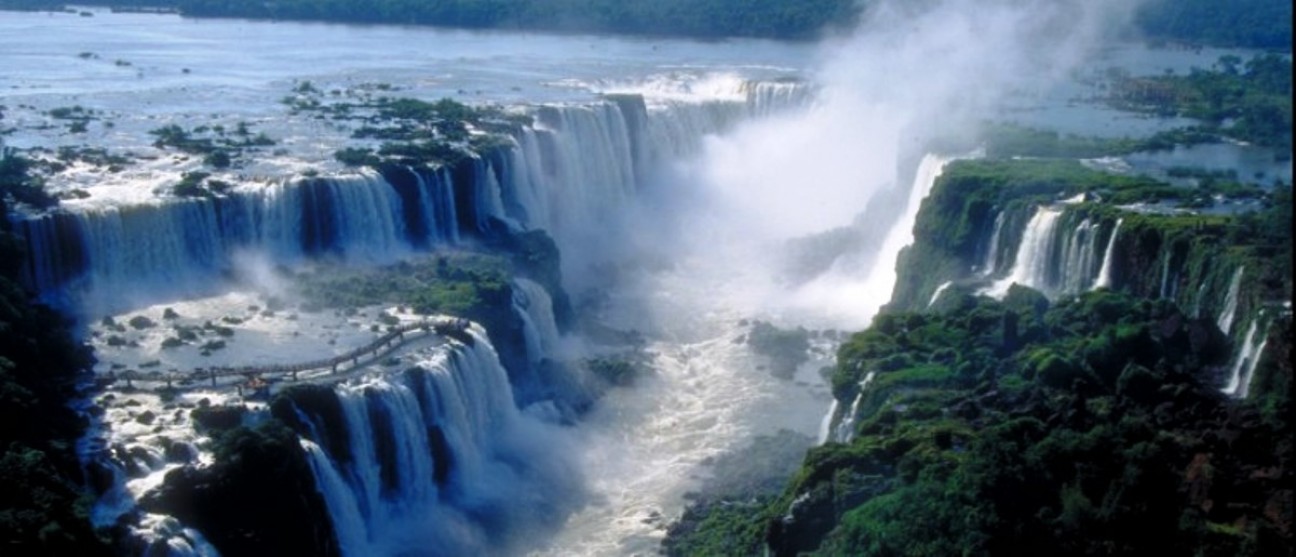 imagen Ofrecen viajar a las Cataratas en setiembre