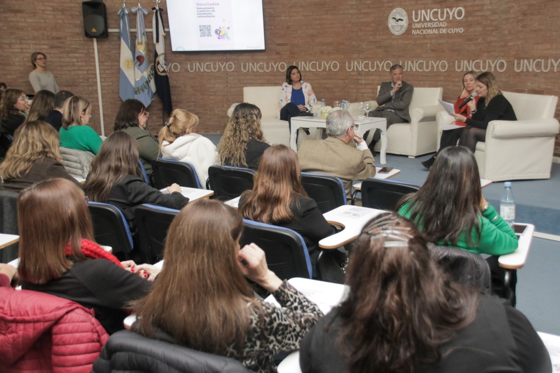 imagen Seis de cada diez estudiantes de la UNCUYO son la primera generación que accede a estudios universitarios