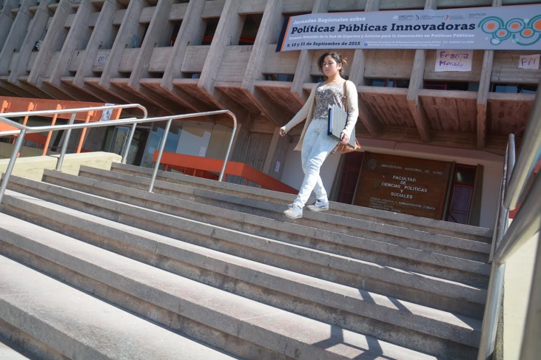 imagen Capacitarán en las principales corrientes de la ecología política