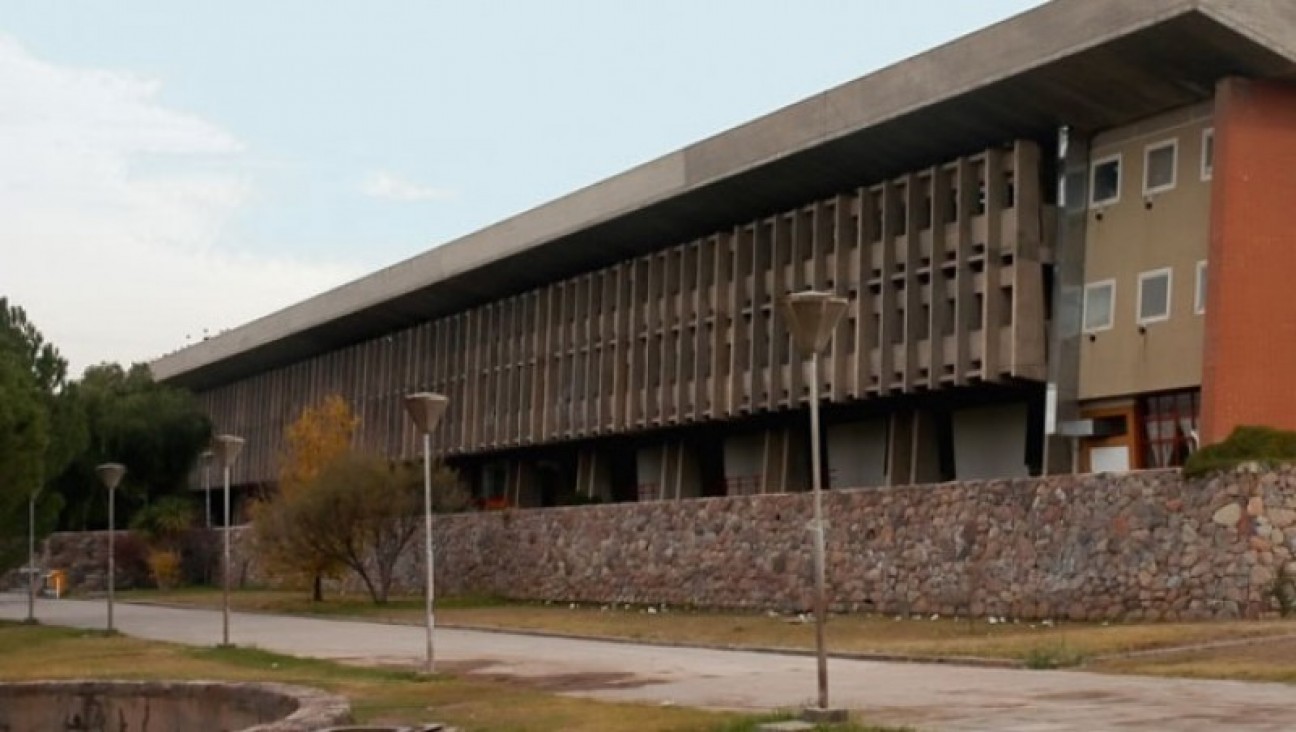 imagen Concursan cargo docente para Metodología de las Ciencias Sociales 