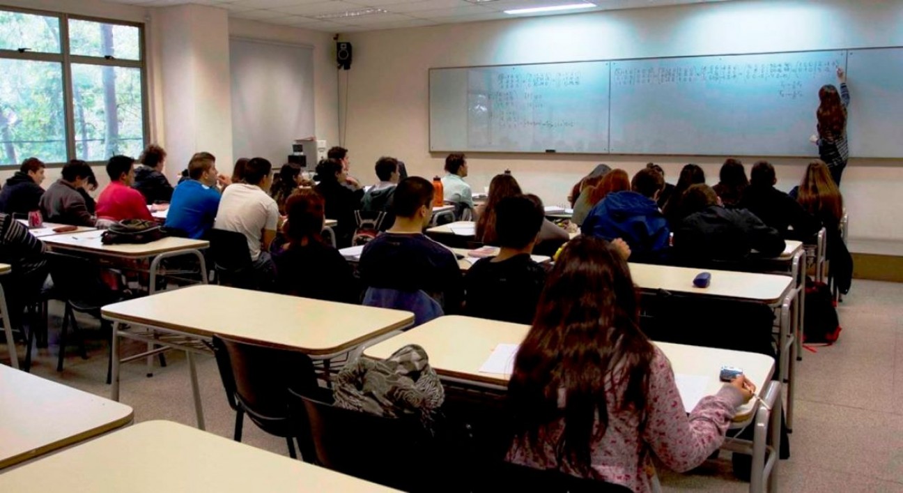 imagen Reflexionarán sobre la literatura en la escuela secundaria