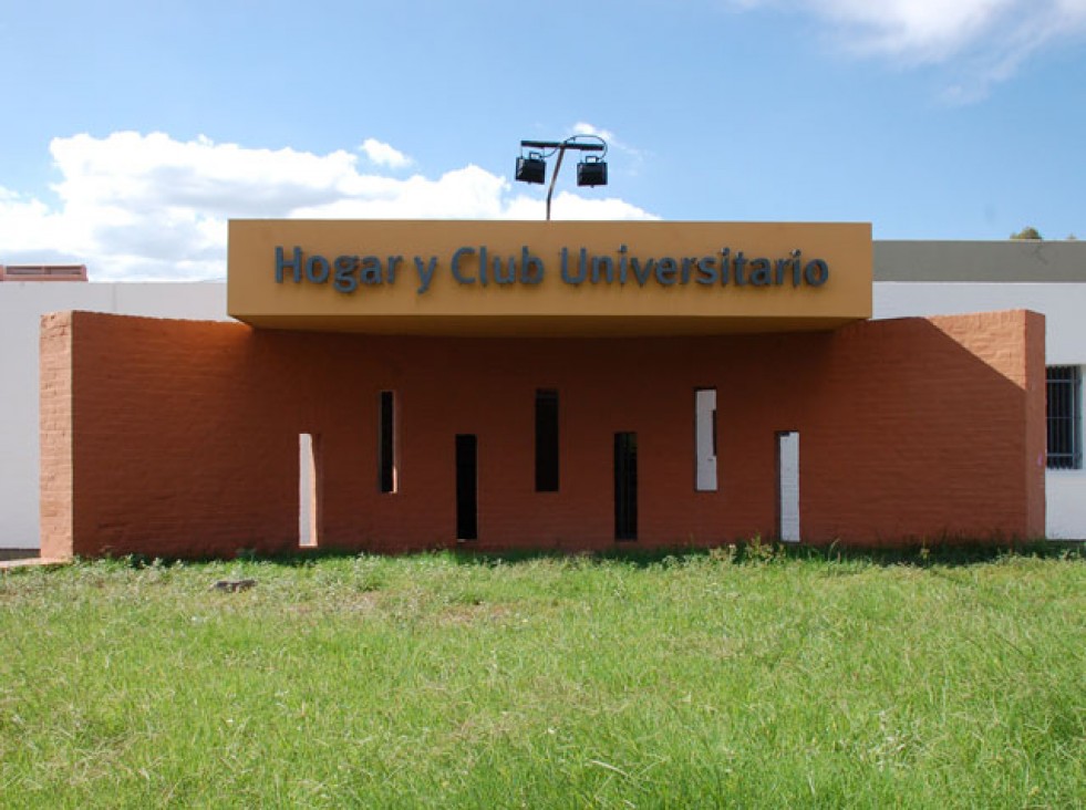 imagen Comedor Universitario: Cerrado hasta las 15 de hoy