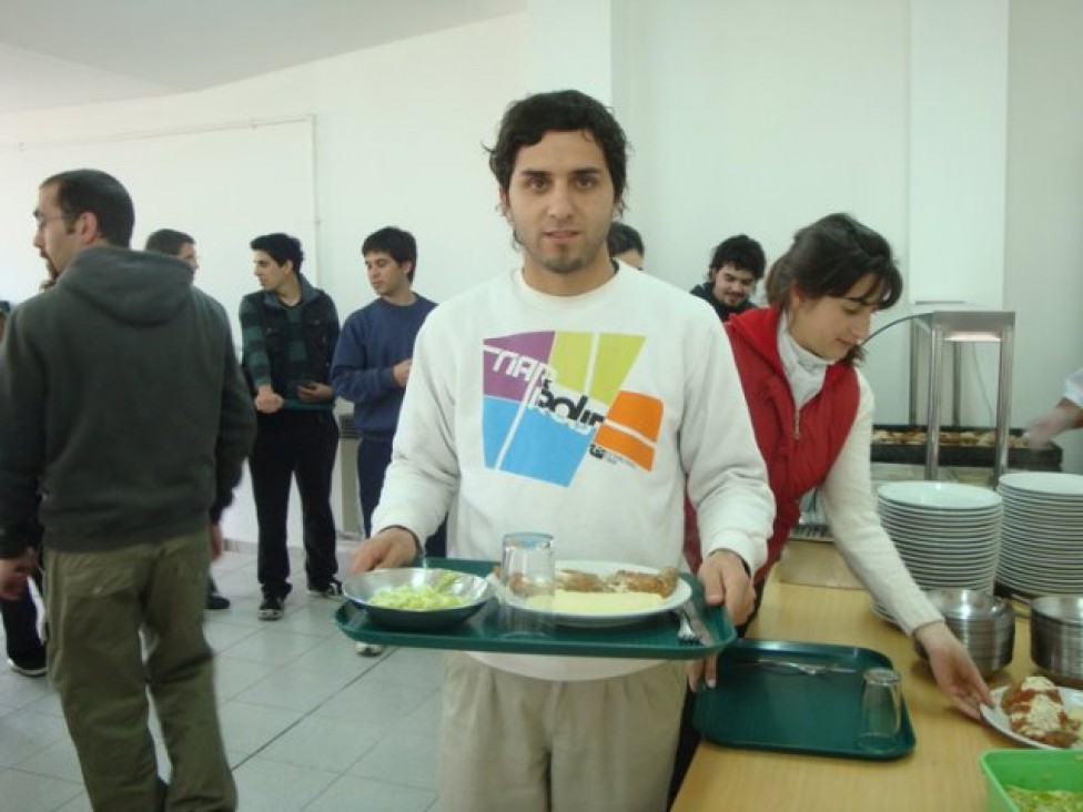 imagen Estudiantes universitarios del sur estrenaron comedor