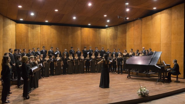 imagen El Coro Universitario abrirá el festival de «Música Clásica por los Caminos del Vino»