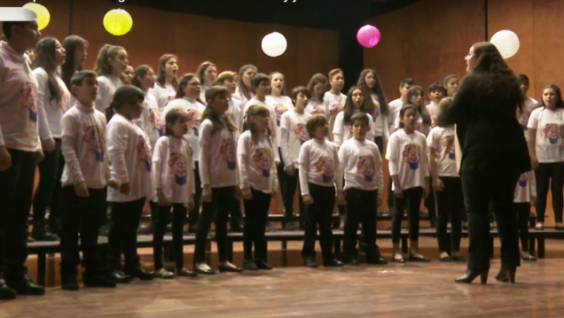 imagen Las voces de niños y jóvenes interpretaron obras de músicos actuales