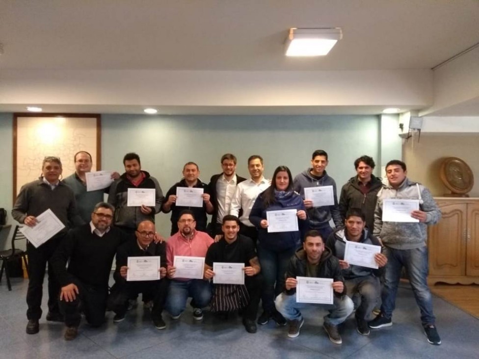 imagen Trabajadores de la Universidad se capacitaron en electricidad