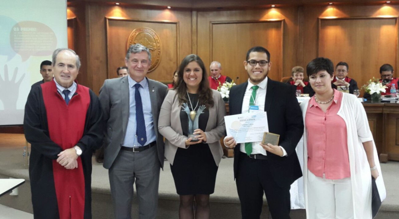 imagen Estudiantes de Abogacía de Perú ganaron certamen de DDHH