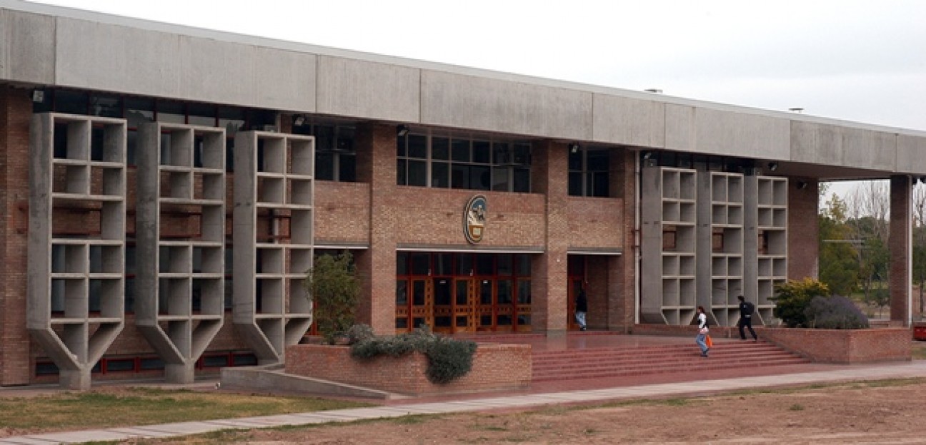 imagen II Encuentro de Experiencias de Educación a Distancia en la Universidad