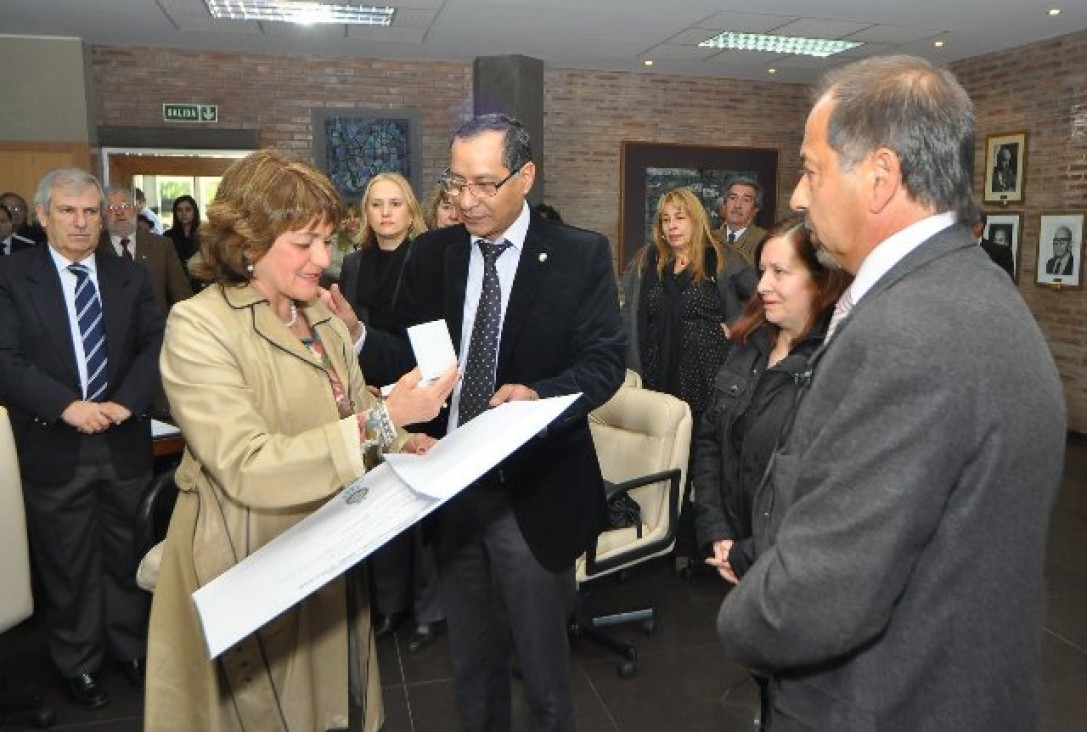 imagen El Consejo Superior distinguió a María Elisa Norton e instituyó un premio en su nombre  