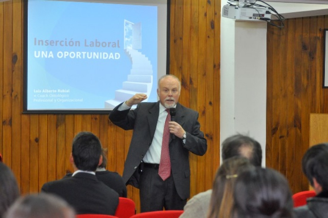 imagen Desempleo juvenil evidenció encuentro previo a Expo de Orientación Laboral y Empleo