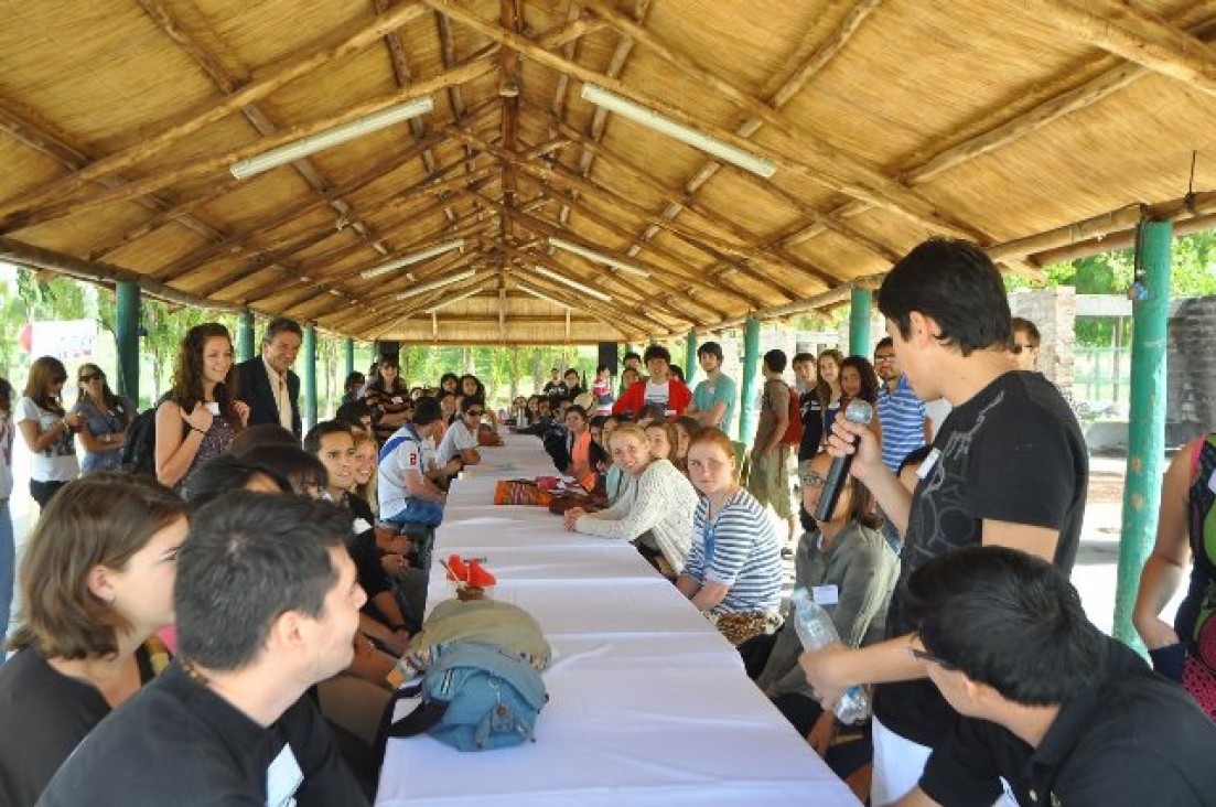 imagen La comunidad universitaria recibió alrededor de 120 estudiantes de intercambio