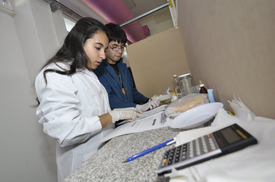 imagen Chicos de 22 provincias hacen ciencia en Mendoza