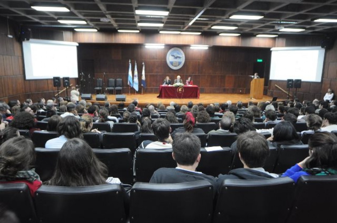 imagen Más de 5.000 historiadores reflexionan en la Universidad