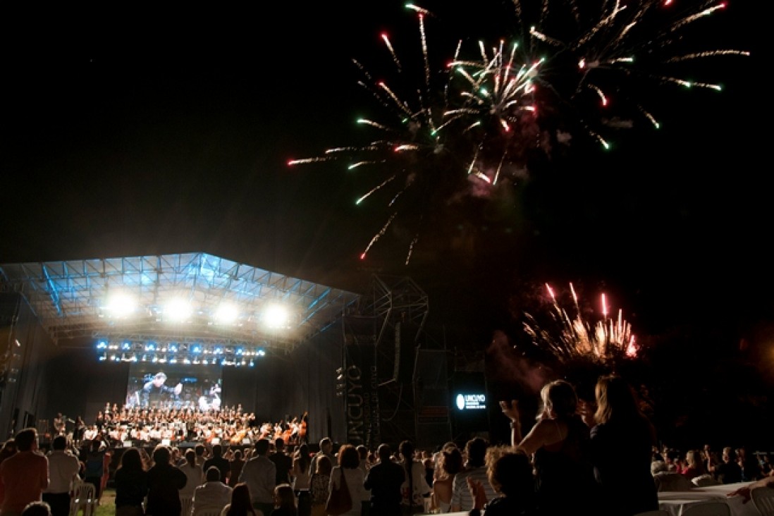 imagen Carmina Burana este sábado en la Gran Noche en el Parque