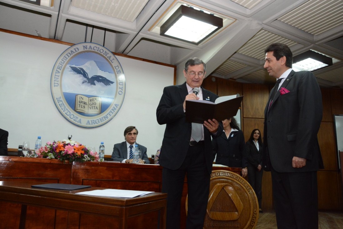 imagen Daniel Fernández y Patricia Infante ya conducen Ingeniería