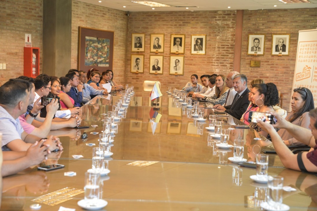 imagen Delegación ecuatoriana comienza programa doctoral en la Universidad