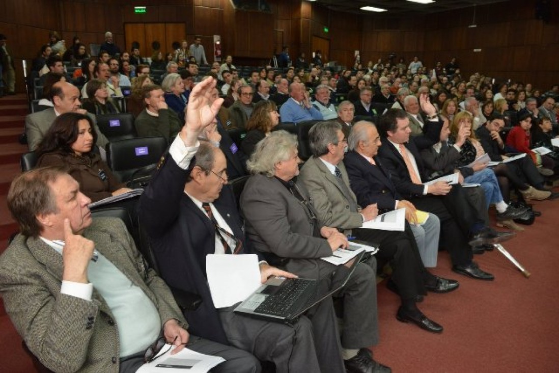 imagen Nuevo cuarto intermedio para Asamblea que trata Régimen Electoral