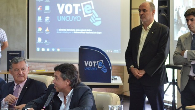 imagen Voto electrónico: la UNCUYO desarrolló un sistema propio 