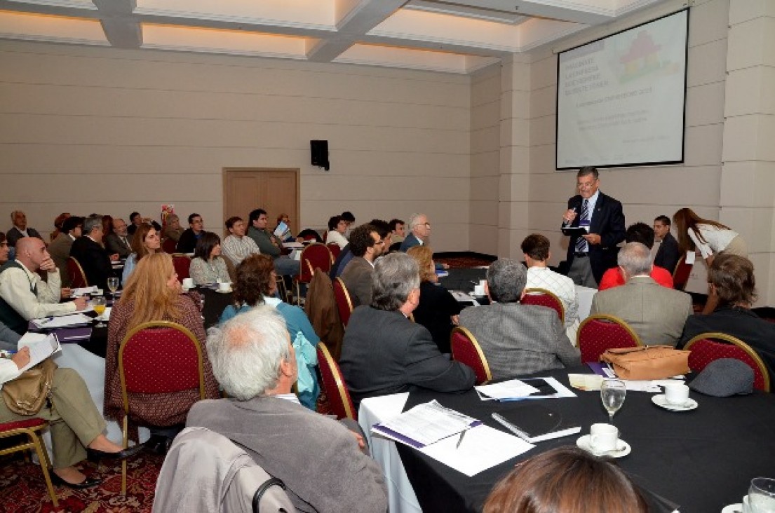 imagen Más de 150 personas participaron en jornada sobre programa de Empresas de Base Tecnológica