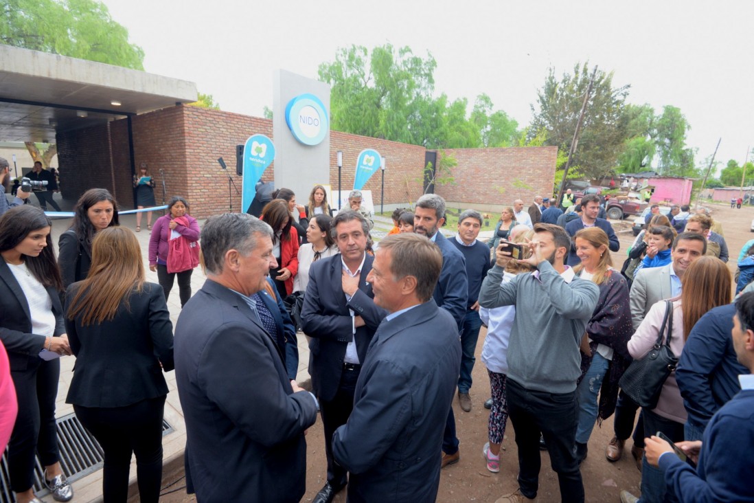 imagen Presentaron "Universidad Sin Muros" en la inauguración de un NIDO en el Barrio Flores