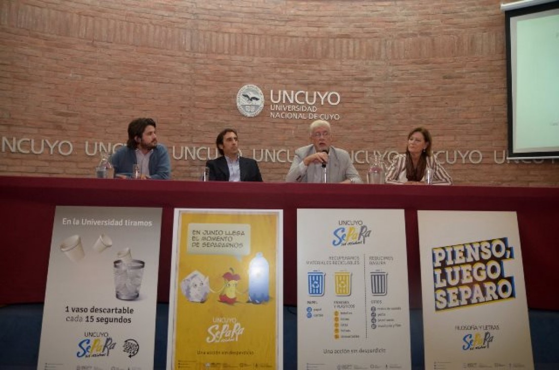 imagen Presentaron campaña para separar y reciclar residuos en la UNCuyo