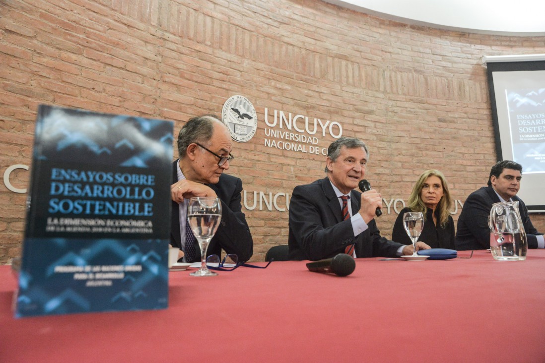 imagen Nuevo libro de Naciones Unidas, una herramienta para la sostenibilidad