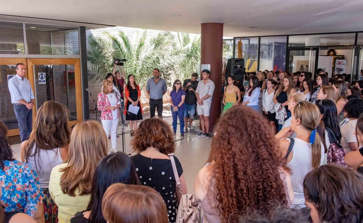 imagen Esther Sánchez: "Estemos todas unidas en estas conquistas que nos permiten crecer"