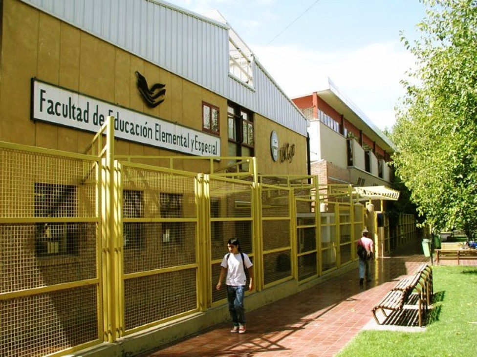 imagen Facultad de Educación Elemental y Especial concursa 3 cargos