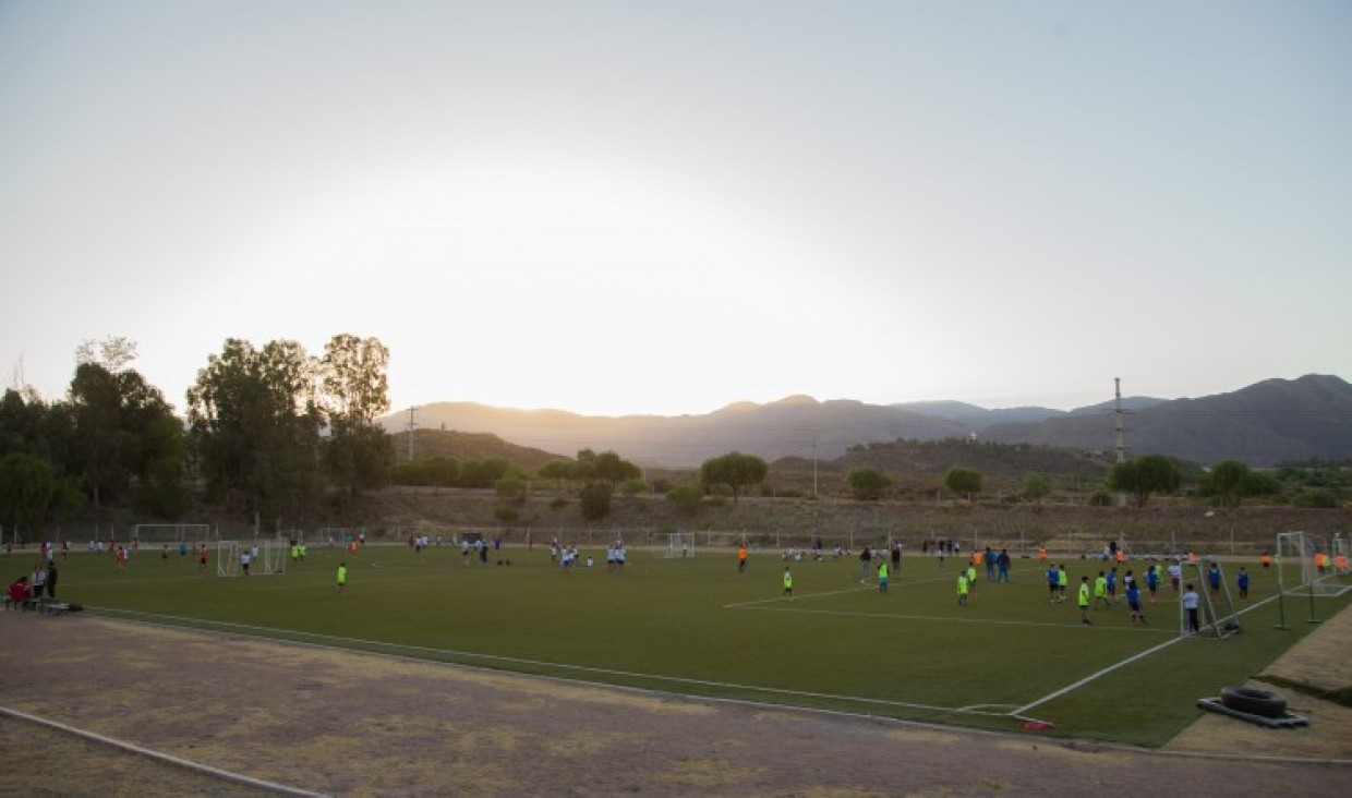 imagen En agosto vuelve la Escuela socio deportiva de fútbol mixto 