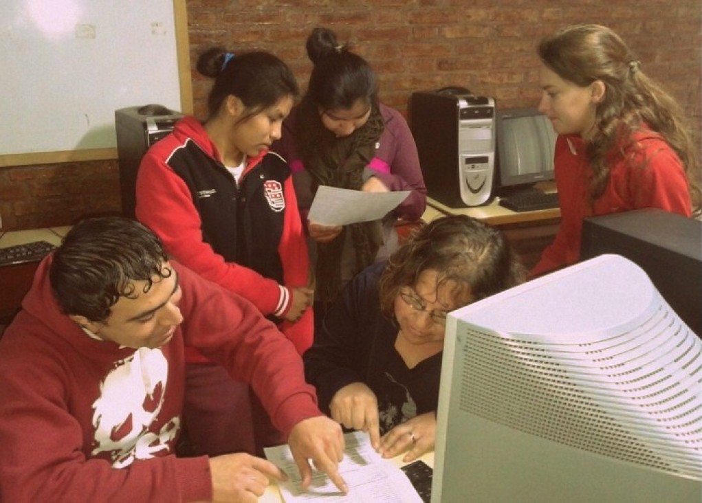 imagen Desafío virtual de negocios entre chicos del ITU y de Instituto francés