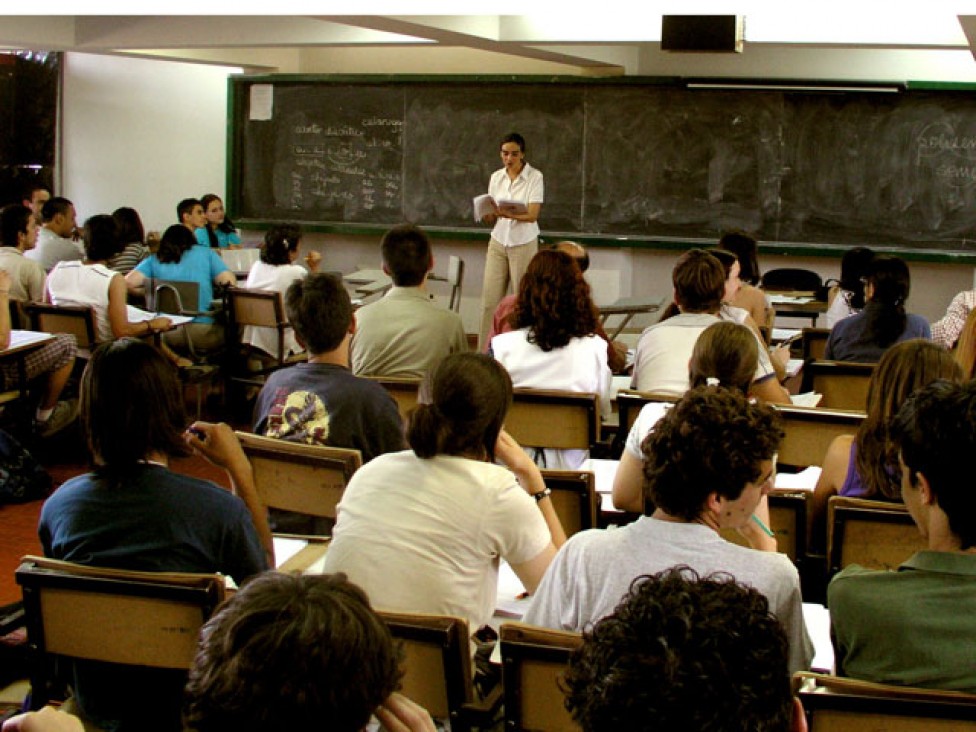 imagen Universidades argentinas becan intercambio de estudiantes 