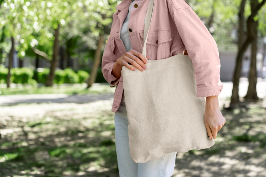 imagen Fin de las bolsas plásticas: ahora DAMSU promueve el uso de ecobolsas