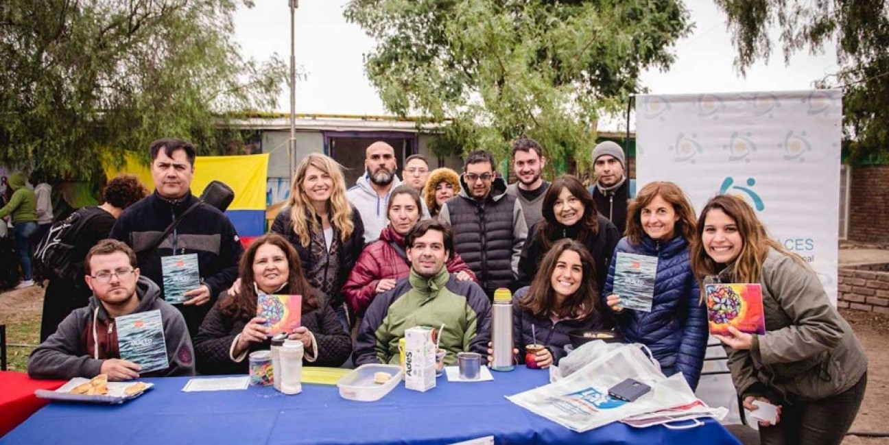 imagen Integrantes de proyectos sociales compartieron una feria 