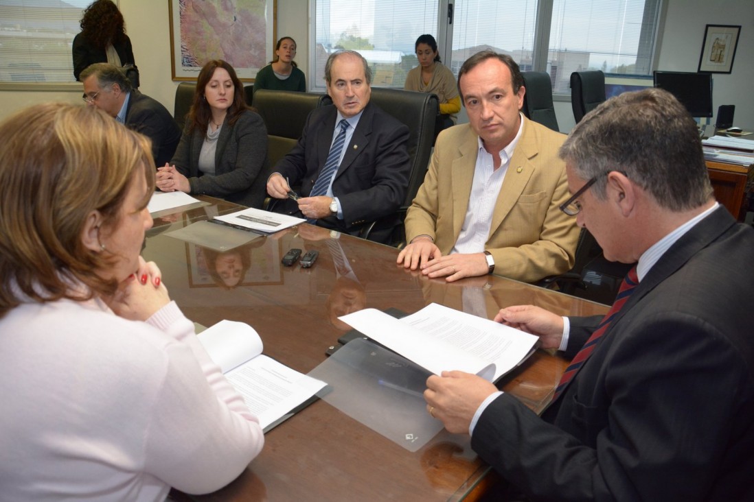 imagen Proponen crear un Centro de Estudios del Mercosur 