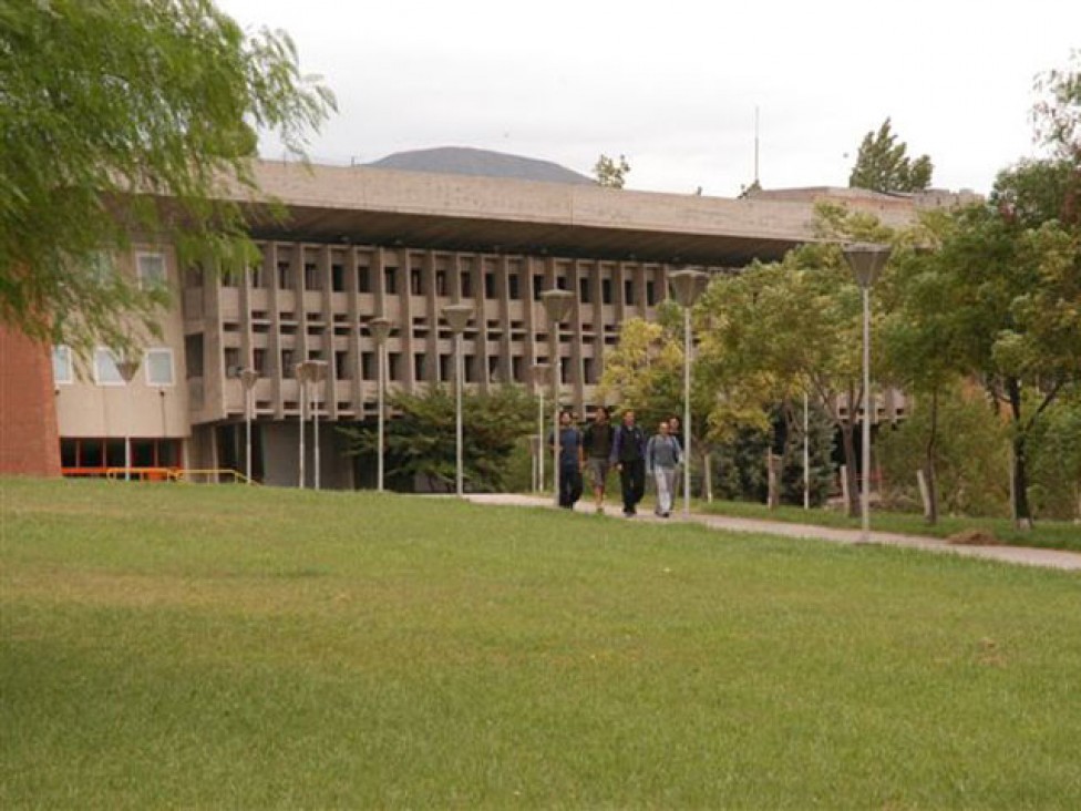 imagen Comienza en agosto ciclo de posgrado en Ciencia Política y Administración Pública