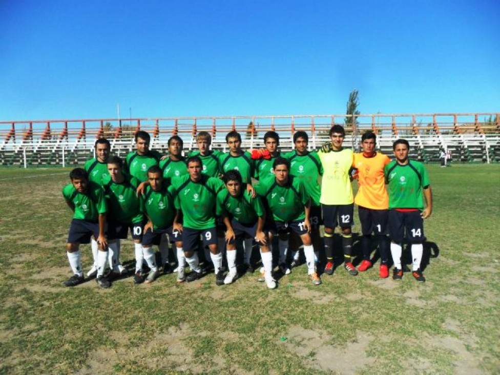 imagen Equipo de fútbol de la UNCuyo debutó en Primera División de la Liga Mendocina