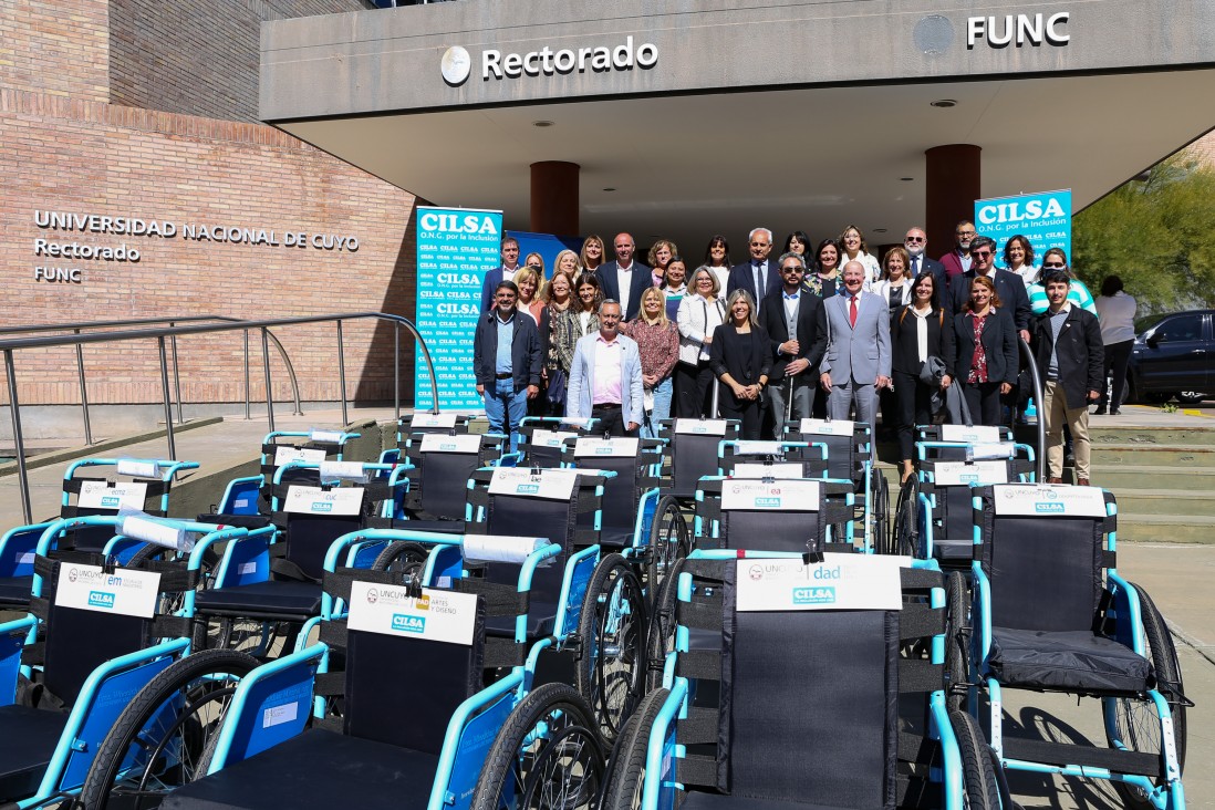 imagen Facultades, Escuelas y Rectorado cuentan con sillas de ruedas de traslado 