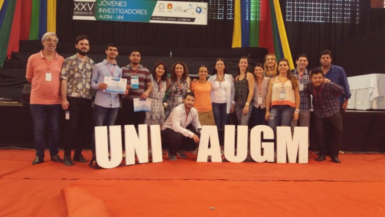 imagen Premiaron a dos jóvenes investigadores de la UNCuyo