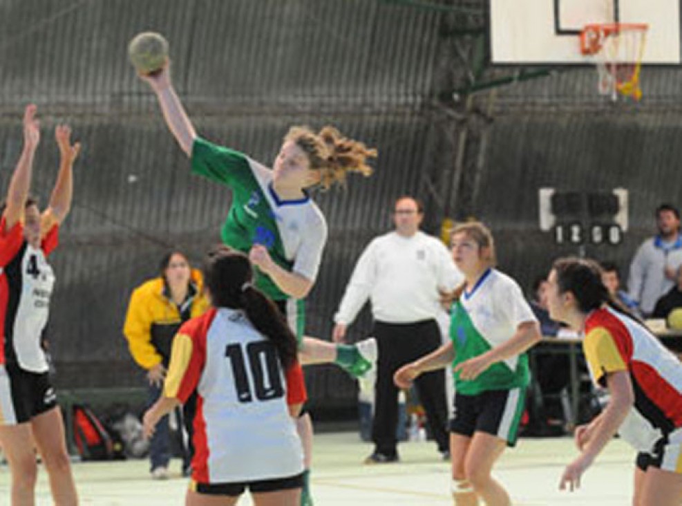 imagen Las juveniles de la "U", subcampeonas del Nacional de Balonmano