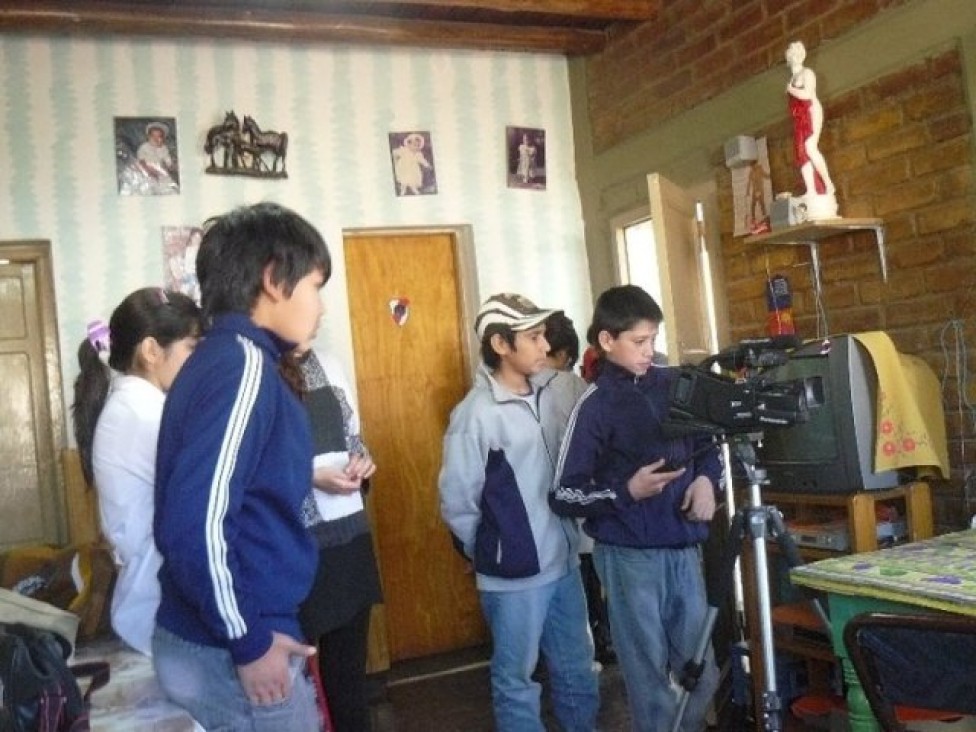 imagen Chicos de un barrio en Las Heras producen cortometrajes con ayuda de la UNCuyo