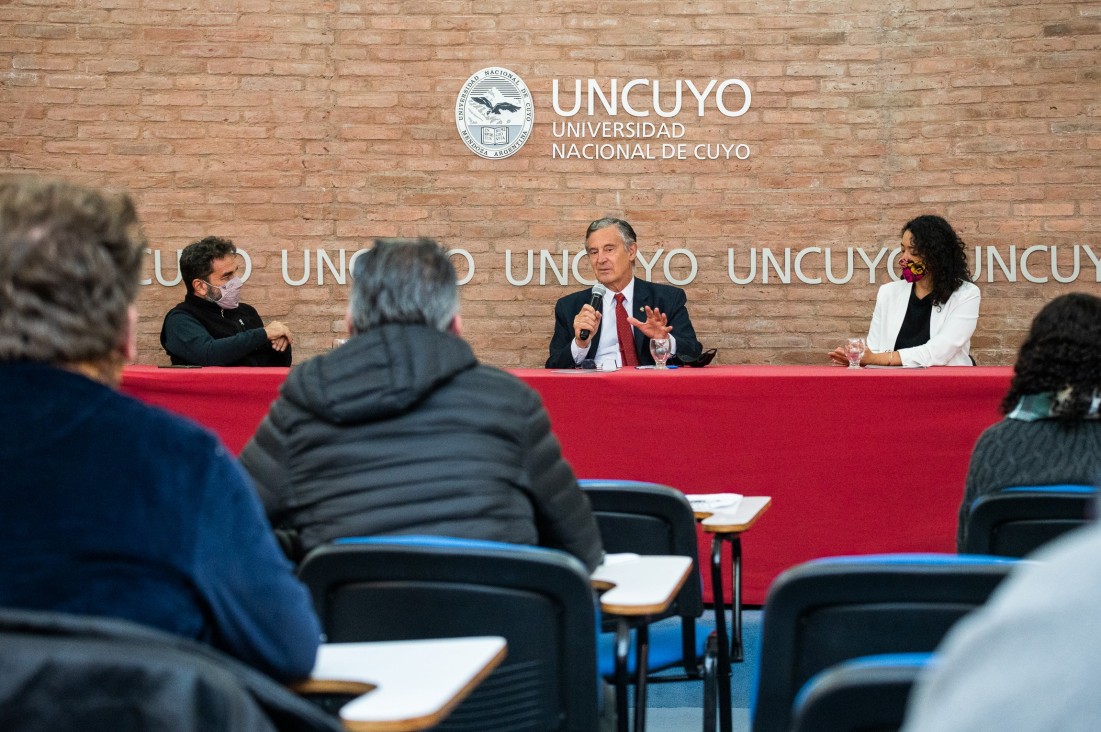 imagen La UNCUYO y Film Andes se asocian para desarrollar contenidos audiovisuales y propuestas culturales