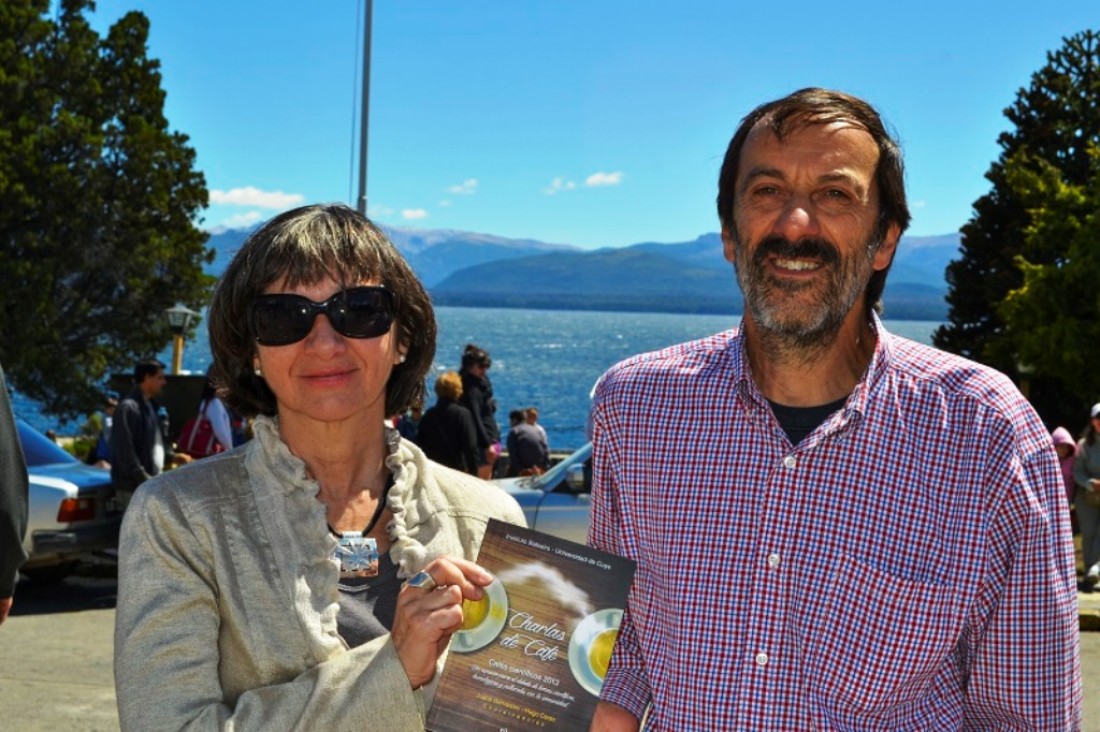 imagen El Balseiro presentó libro de divulgación científica