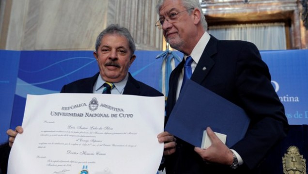 imagen Lula recibió el Honoris Causa de la UNCuyo y otras 7 casas de estudio