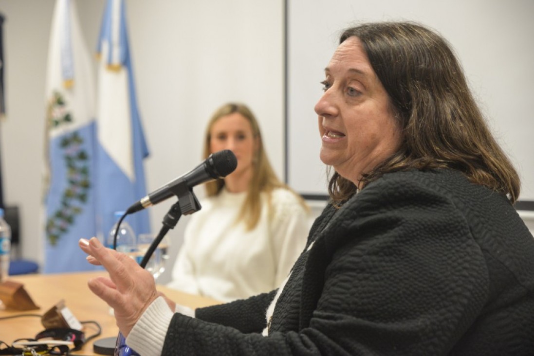 imagen Investigadora y docente de la UNCUYO fue incorporada a la Academia Nacional de Ciencias