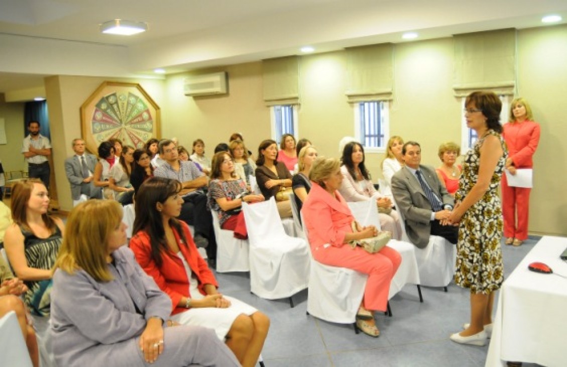 imagen Homenaje de la UNCuyo a las mujeres 