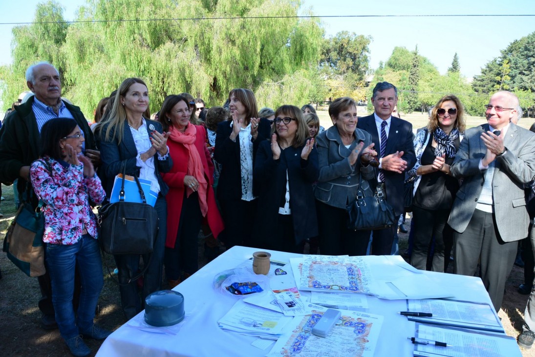 imagen Las dos décadas de Educación Elemental y Especial