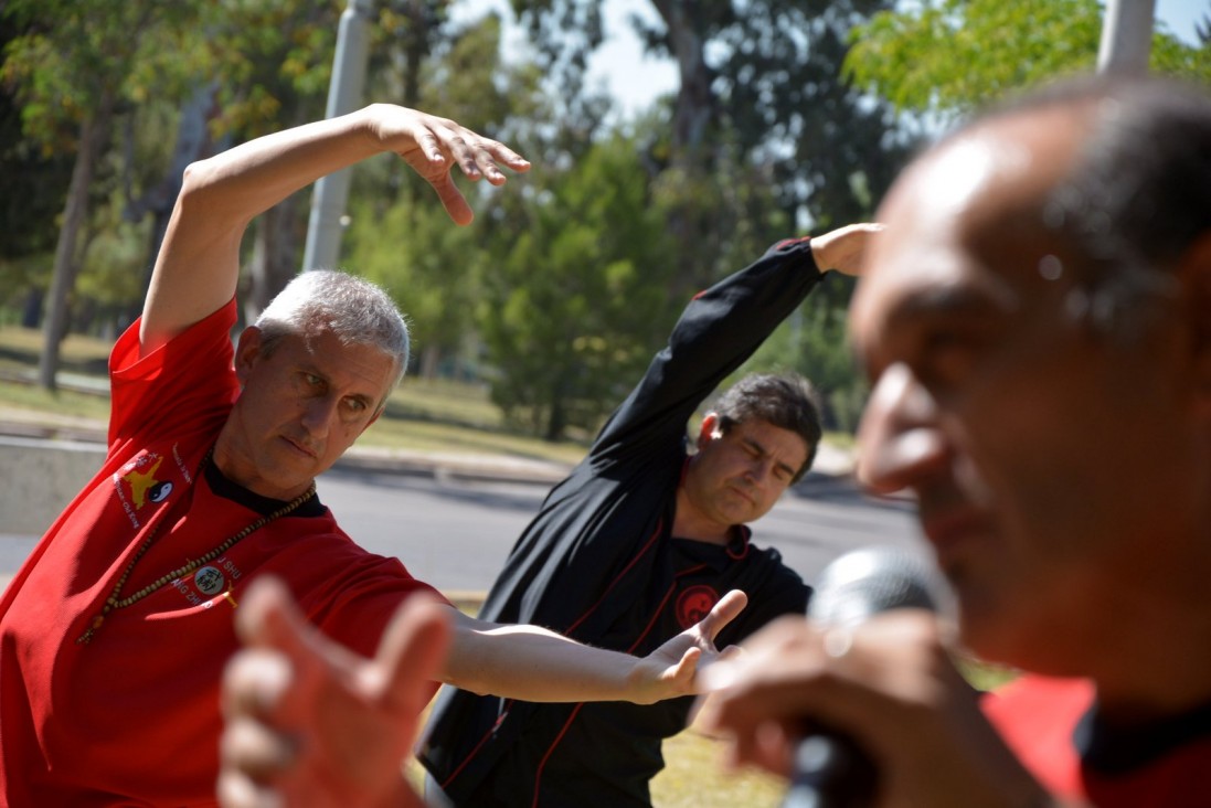 imagen Tai chi y ritmos latinos gratis en el Comedor